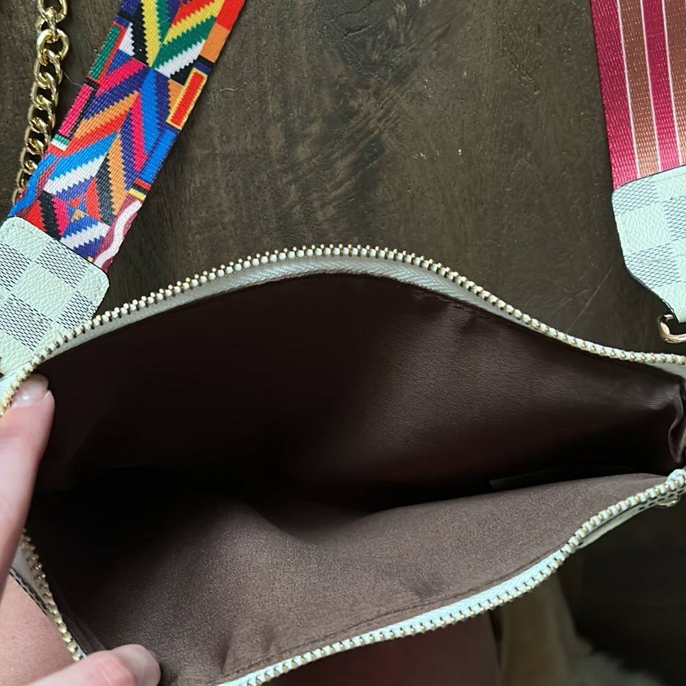 Crossbody - Picture 3 of 3